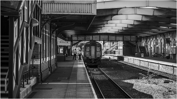 Grimsby Town station......in Black & White...